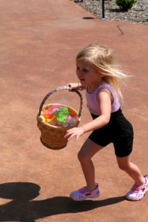 2012-04-08-36-Egg Hunt.jpg